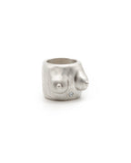 SILHOU sculptural ring in 925 sterling silver – JISO LABO