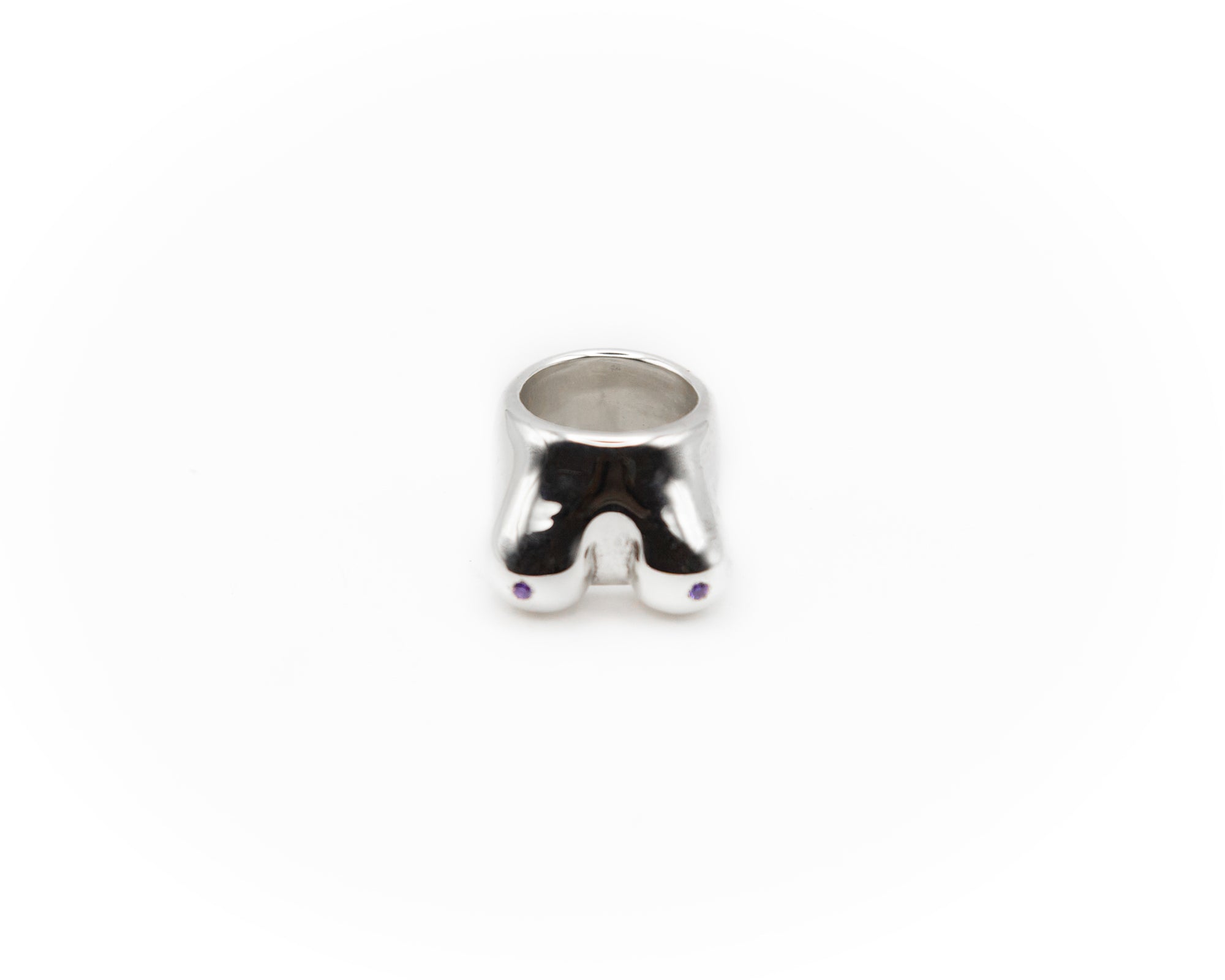 hand-carved 925 sterling silver ring that celebrates the human form