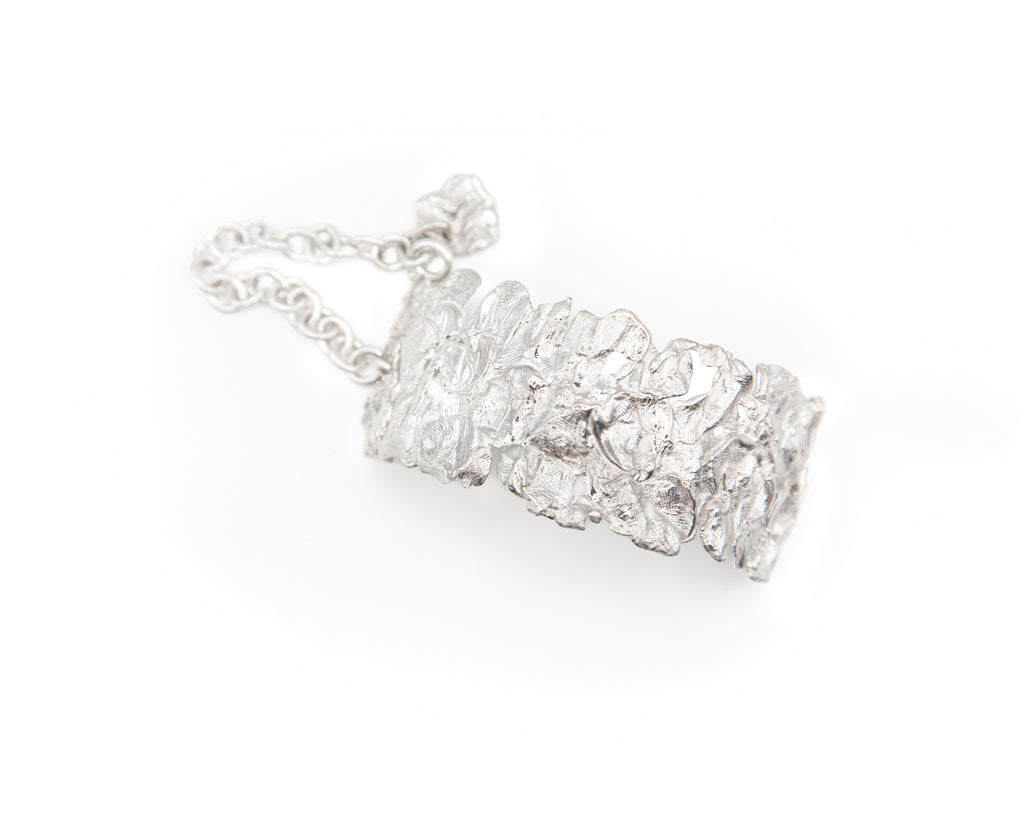 irregular and bold hand-made choker in 925 sterling silver