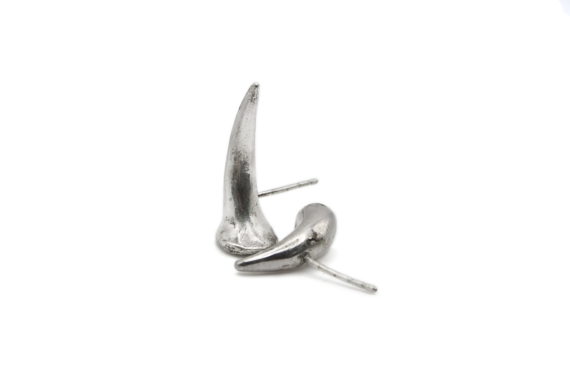 FANGS hand-carved 925 sterling silver earrings with bold design